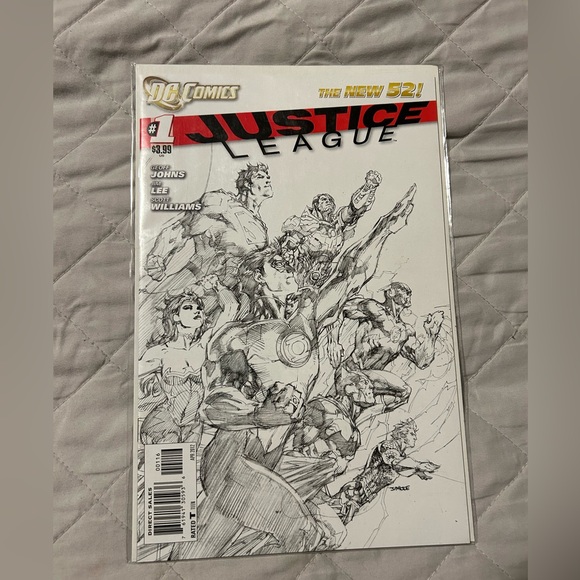 DC’s NEW 52 JUSTICE LEAGUE! - Picture 3 of 6